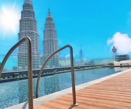 Star Holiday Sky Pool Klcc Kuala Lumpur Extérieur photo