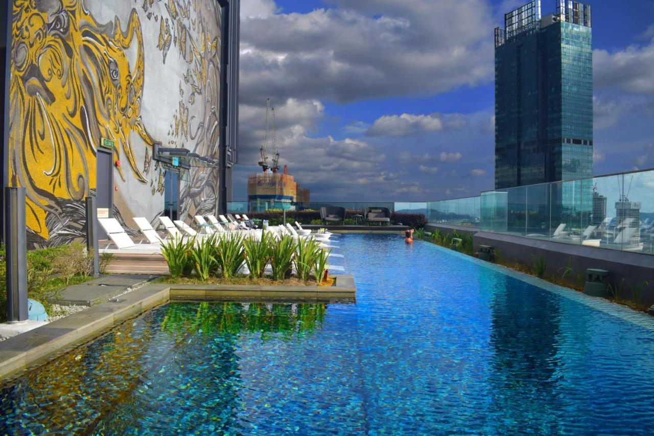 Star Holiday Sky Pool Klcc Kuala Lumpur Extérieur photo