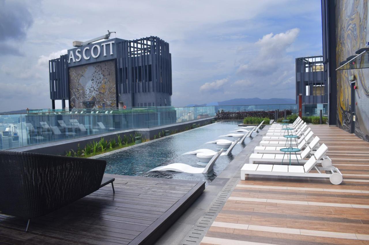 Star Holiday Sky Pool Klcc Kuala Lumpur Extérieur photo
